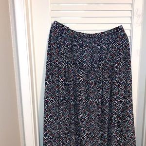 Plus size multi-color polka dot skirt.